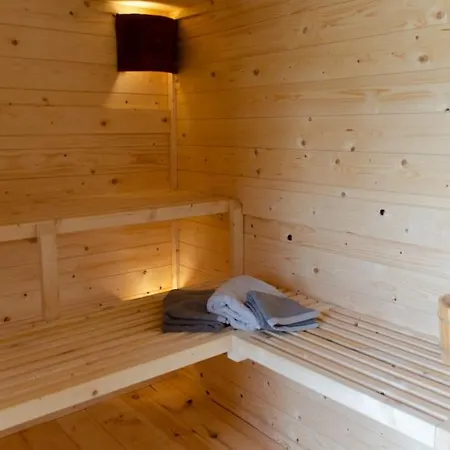 La Du Cerf Et Son Sauna Chalet Attre